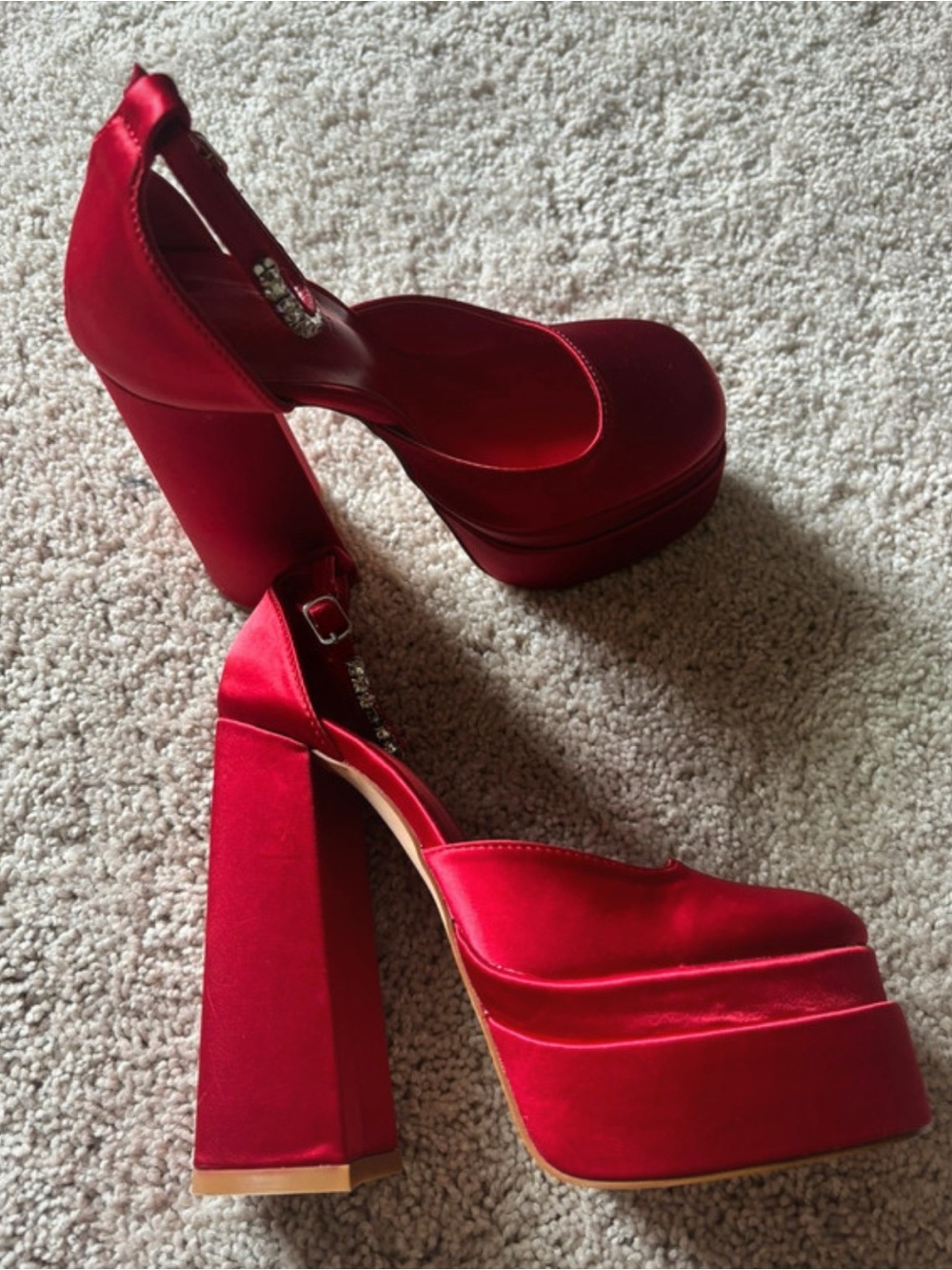 Red Platform Block Heel Women's Pumps